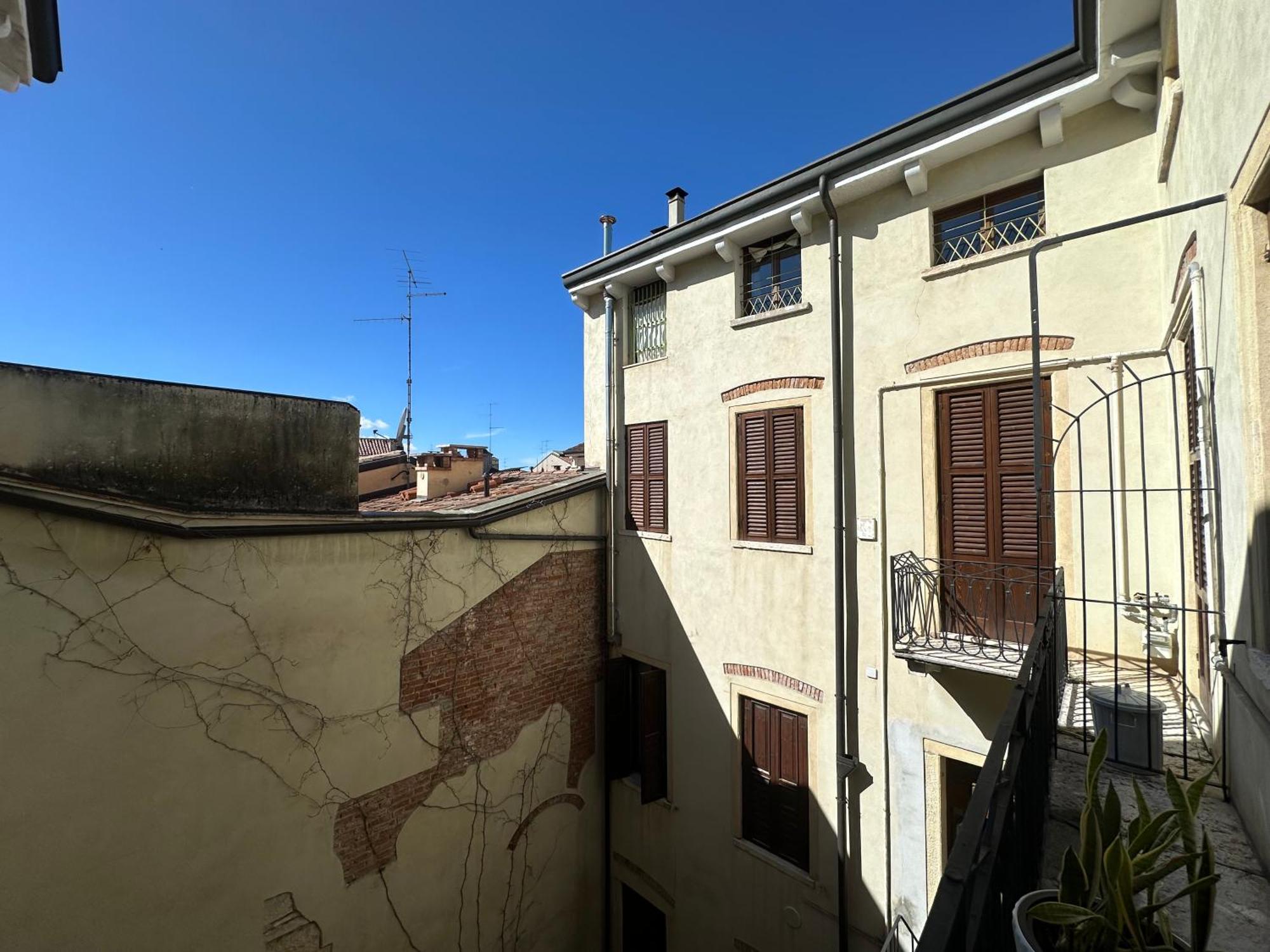 Elle Palace - Simply Elegant Verona Exterior foto