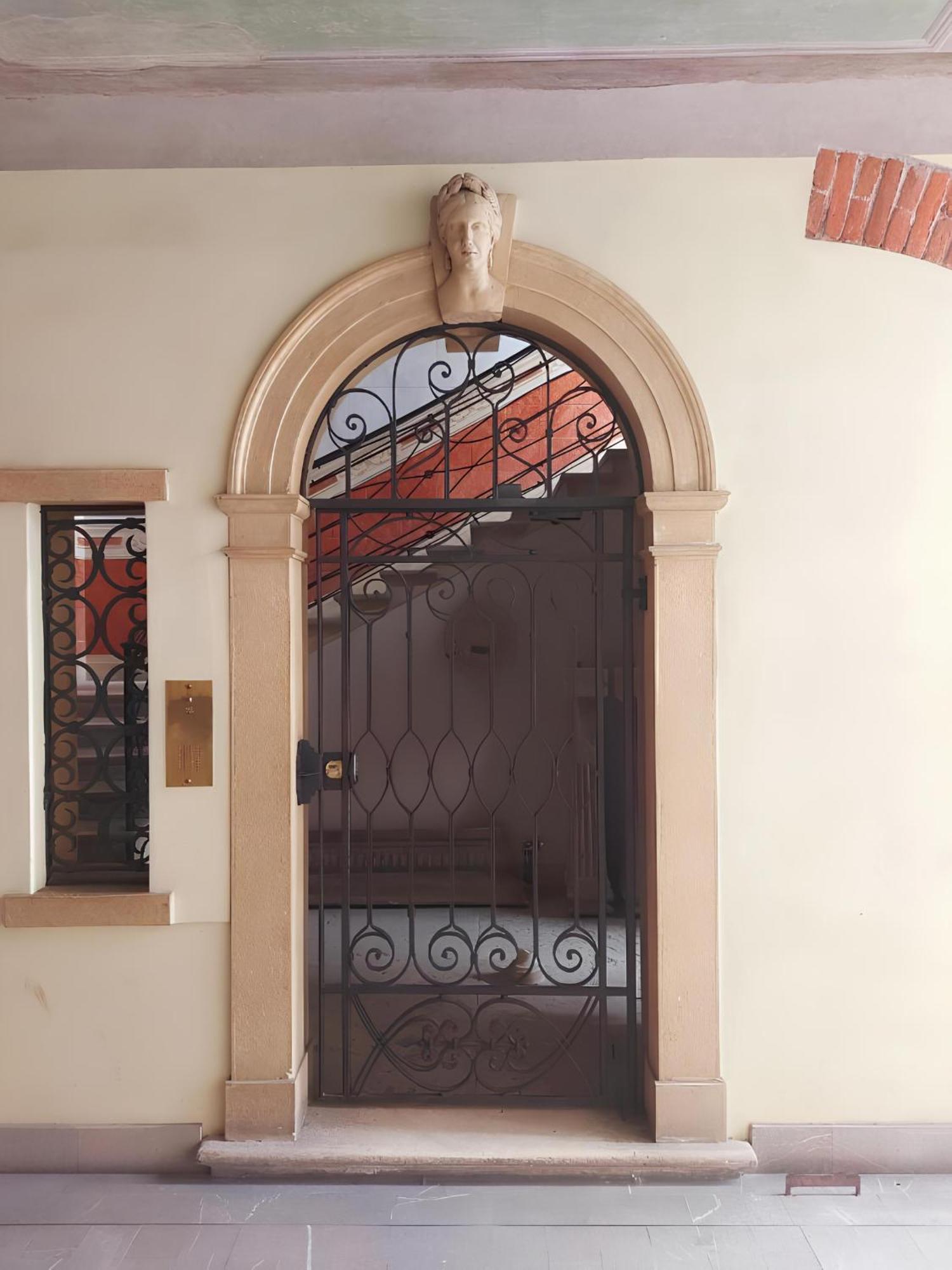 Elle Palace - Simply Elegant Verona Exterior foto