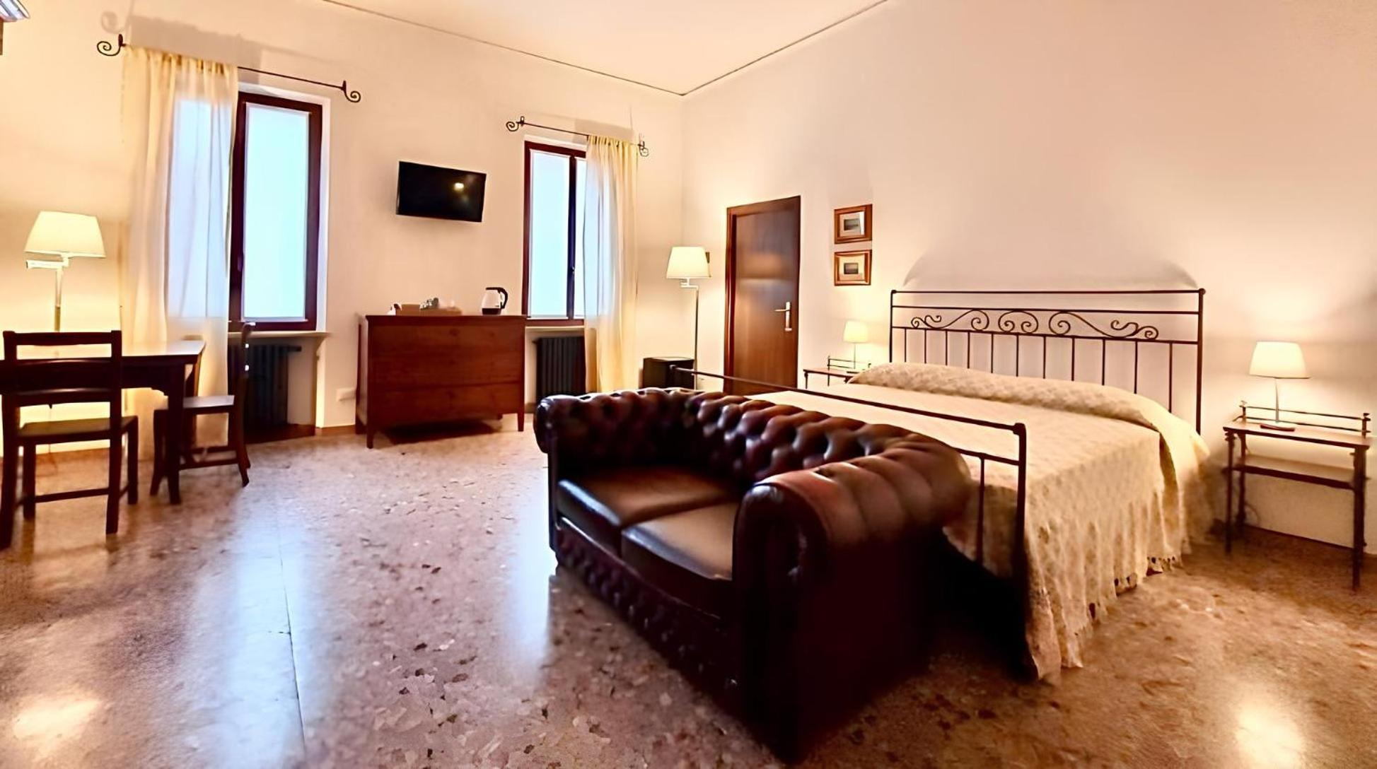 Elle Palace - Simply Elegant Verona Exterior foto